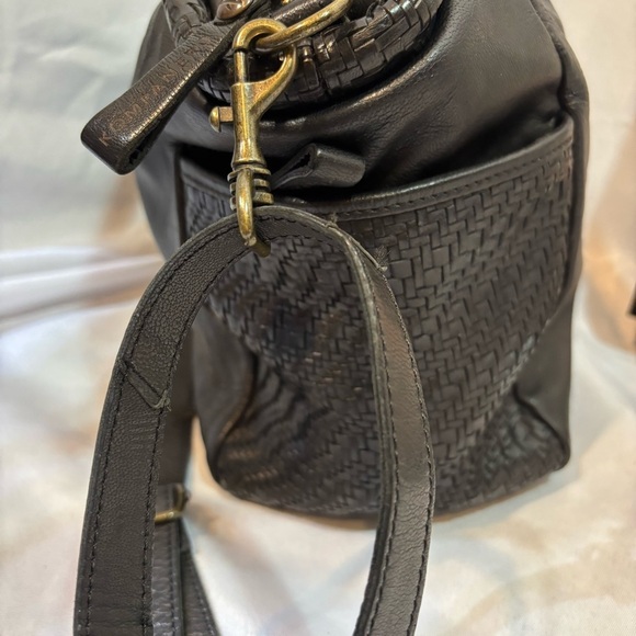 KOMPANERO Leather ANE Satchel Handbag
Shoulder Bag - Picture 6 of 16